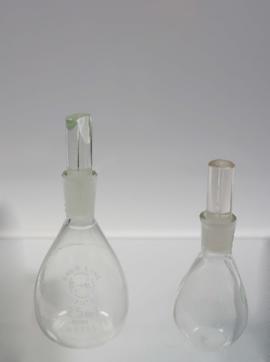 Specific gravity bottles