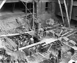 Building foundations for Derwent Prime furnace at E.Z. Co. Zinc Works