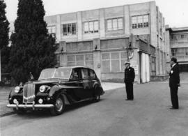 Governor leaving Cadbury Factory