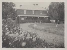 Glen  Gala House:  brick  house,  croquet  lawn